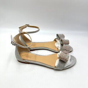Jewel Badgley Mischka Womens Size 6 Una‎ Silver Bow Flats Dress Sandals Shoes